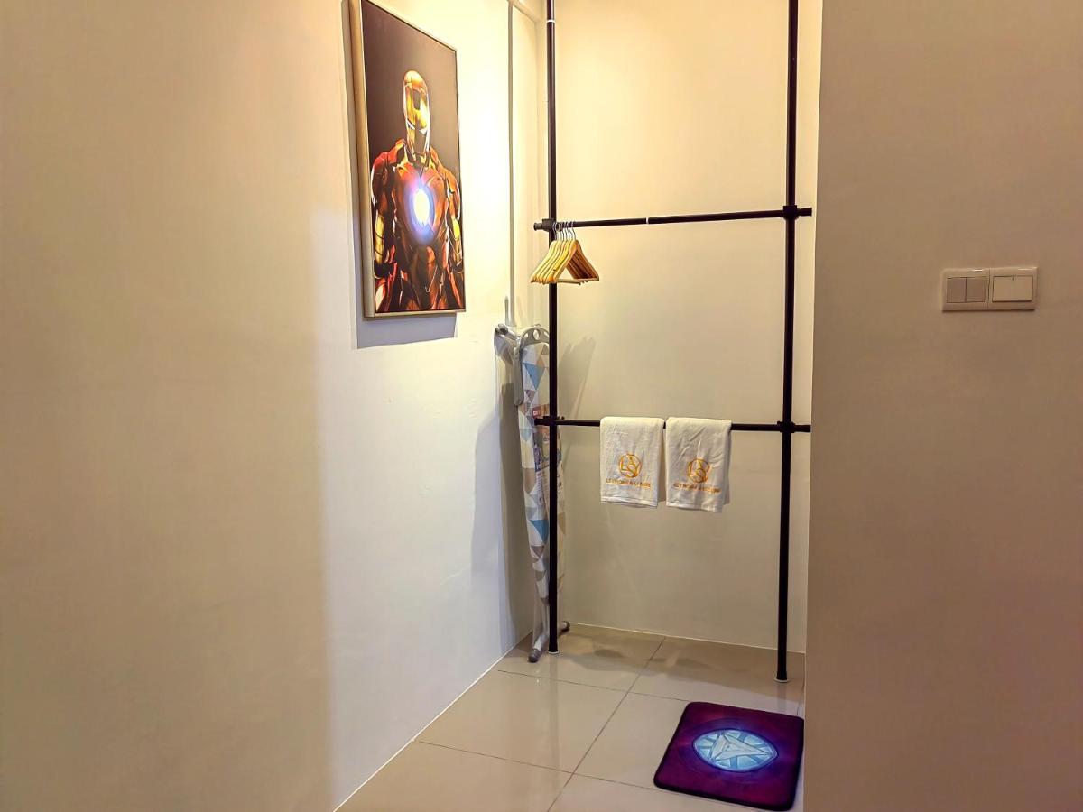 8Scape Residences Batman Vs Ironman@Lsy Home & Leisure Johor Bahru Kültér fotó